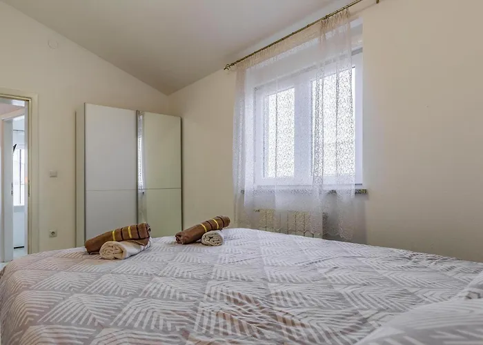 Stunning In Skatari With Wifi *