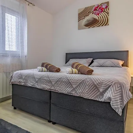 Casa vacanze Beautiful In Skatari Pola
