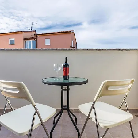 Σπίτι διακοπών Stunning In Skatari With Wifi *