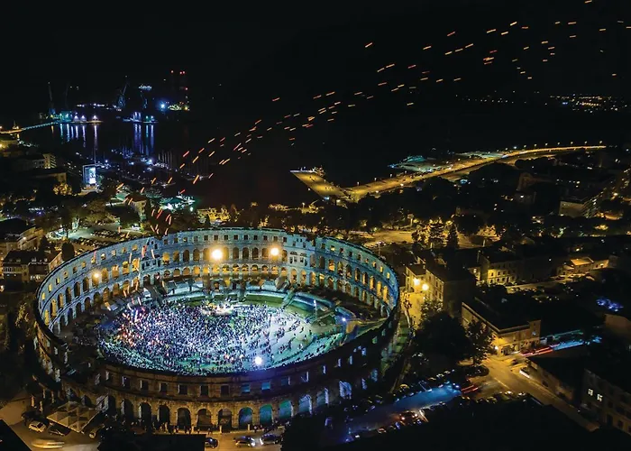 Stunning In Skatari With Wifi