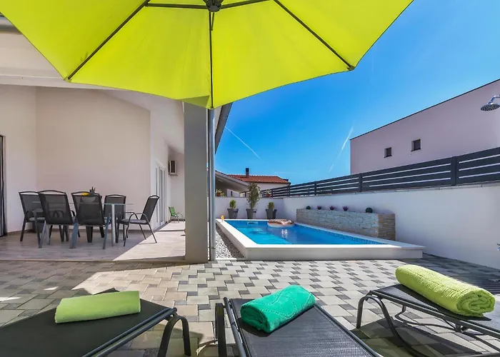 Stunning In Skatari With Wifi