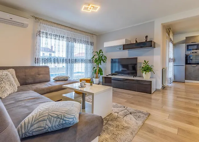 Stunning In Skatari With Wifi Holiday home *