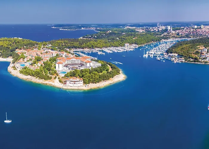 Stunning In Skatari With Wifi Holiday home