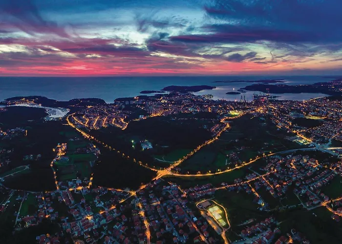 Stunning In Skatari With Wifi Holiday home *