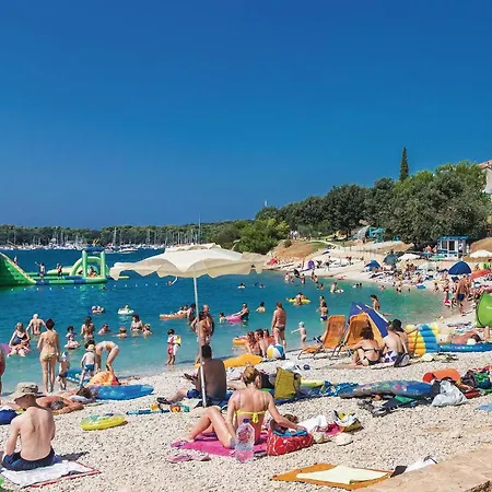 Stunning In Skatari With Wifi